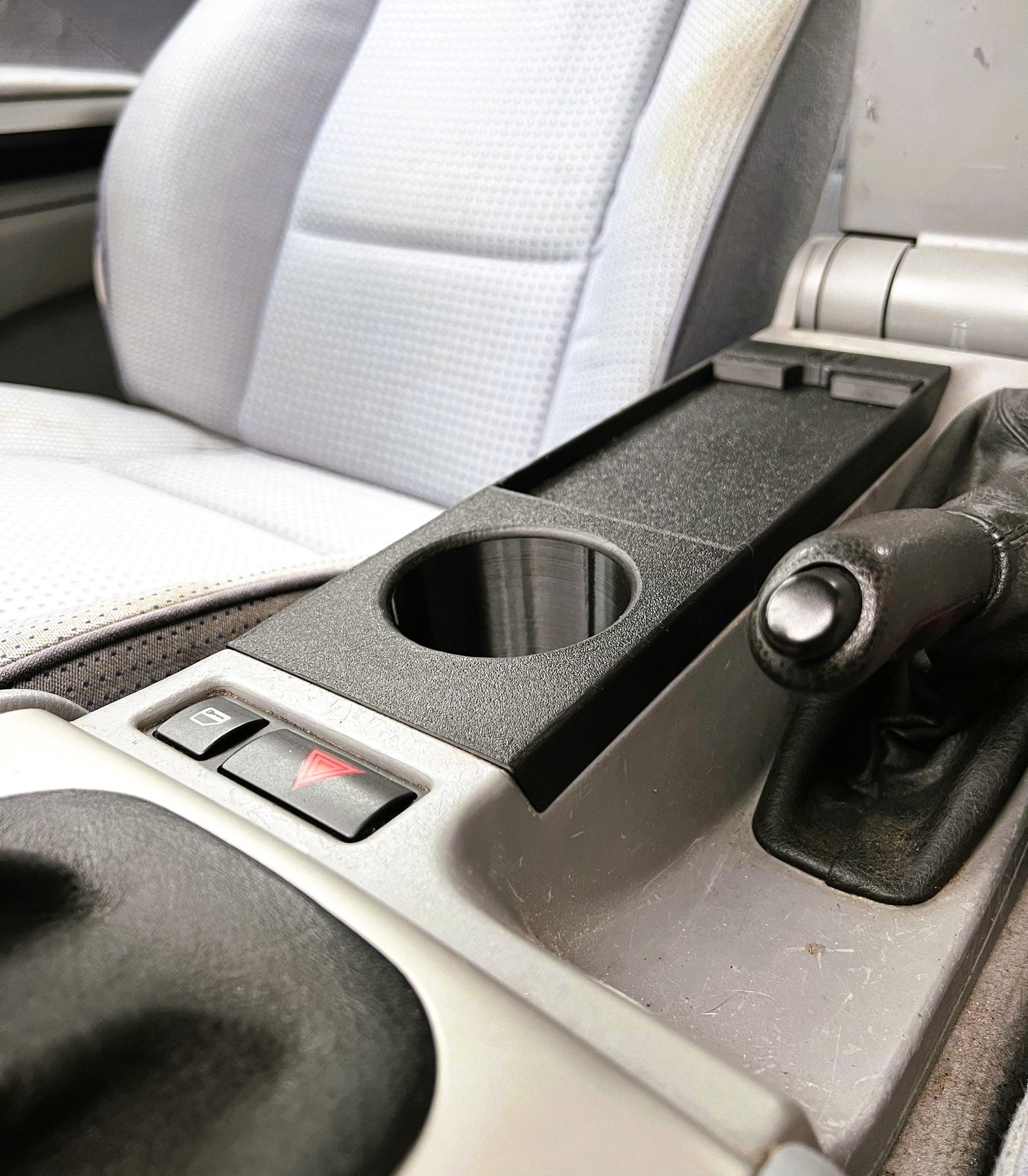 BMW E46 Wireless Charger