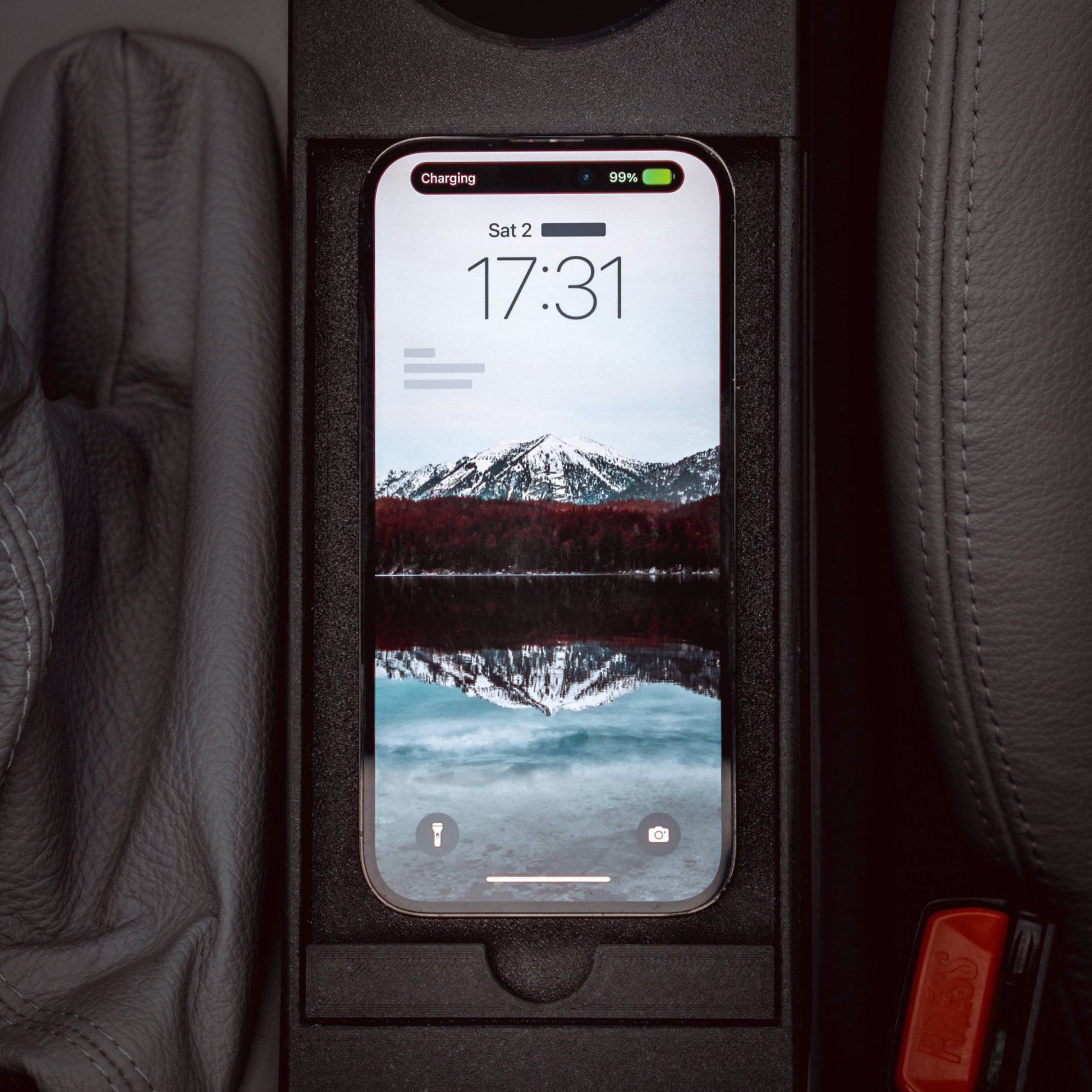 BMW E46 Wireless Charger